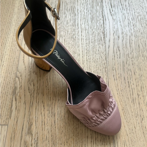 3.1 PHILLIP LIM Pink And Gold Ruffle Heels, EU37 - Picture 3 of 3